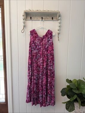 blueginger Floral Sleeveless Midi Dress